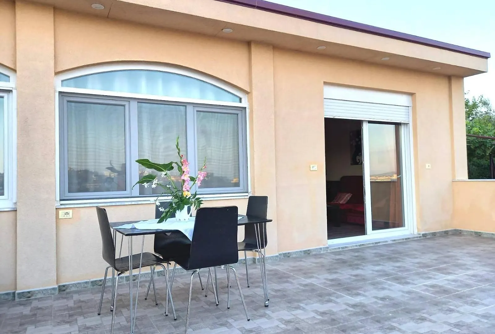 Hilltop Haven Cityview Durrës